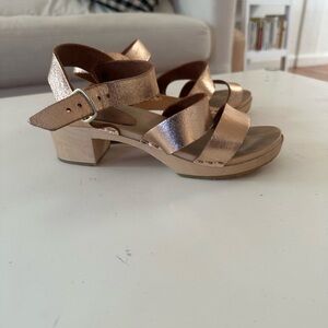 Bryr Copper Sandals